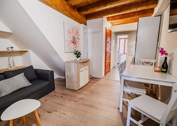 Sunset Hunic Appartement